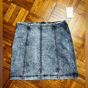 Free People | modern femme mini skirt indigo acid wash